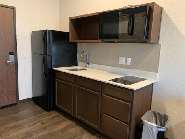 Candlewood Suites Pecos By Ihg Dış mekan fotoğraf