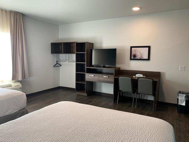 Candlewood Suites Pecos By Ihg Dış mekan fotoğraf