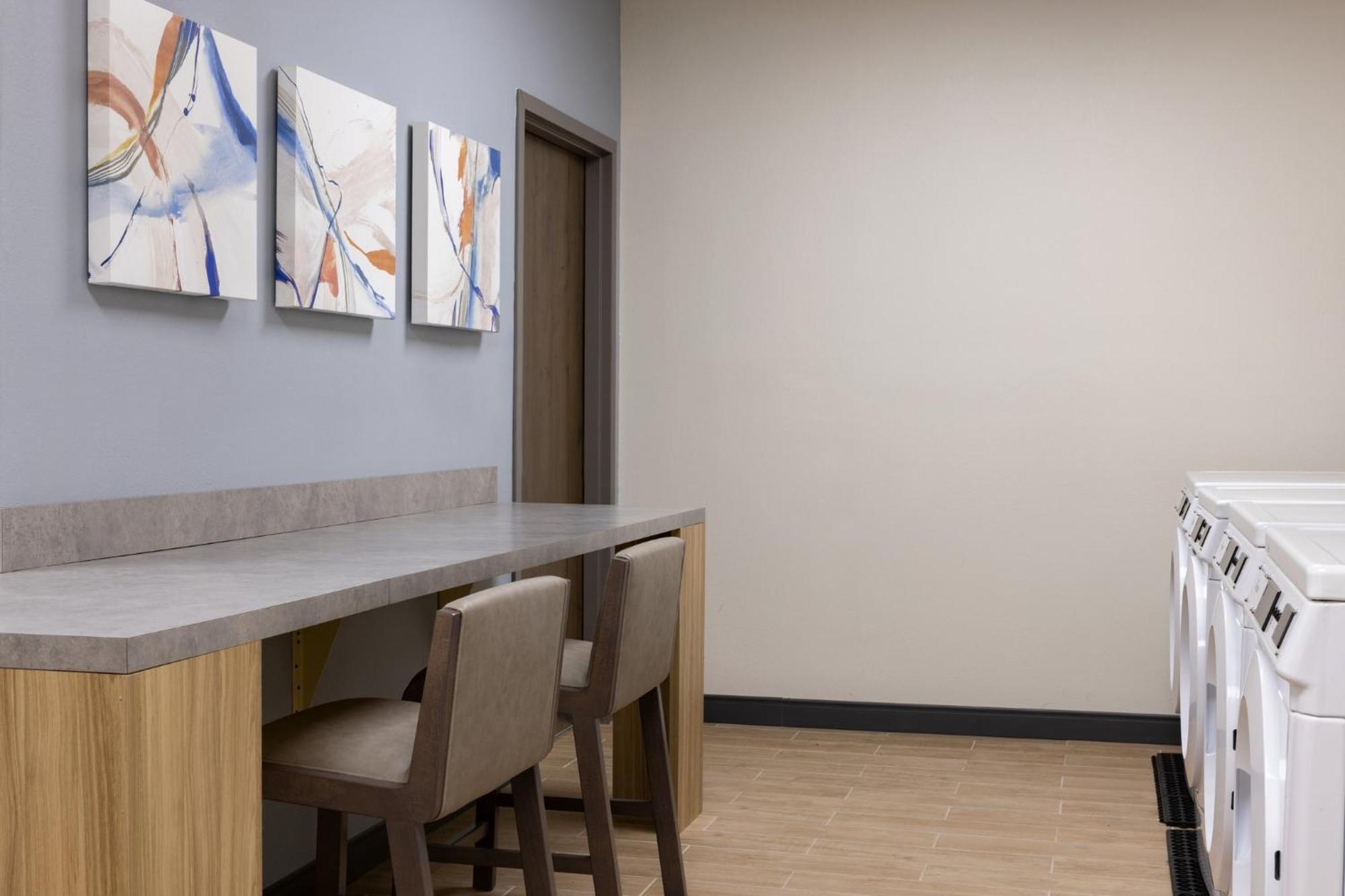 Candlewood Suites Pecos By Ihg Dış mekan fotoğraf